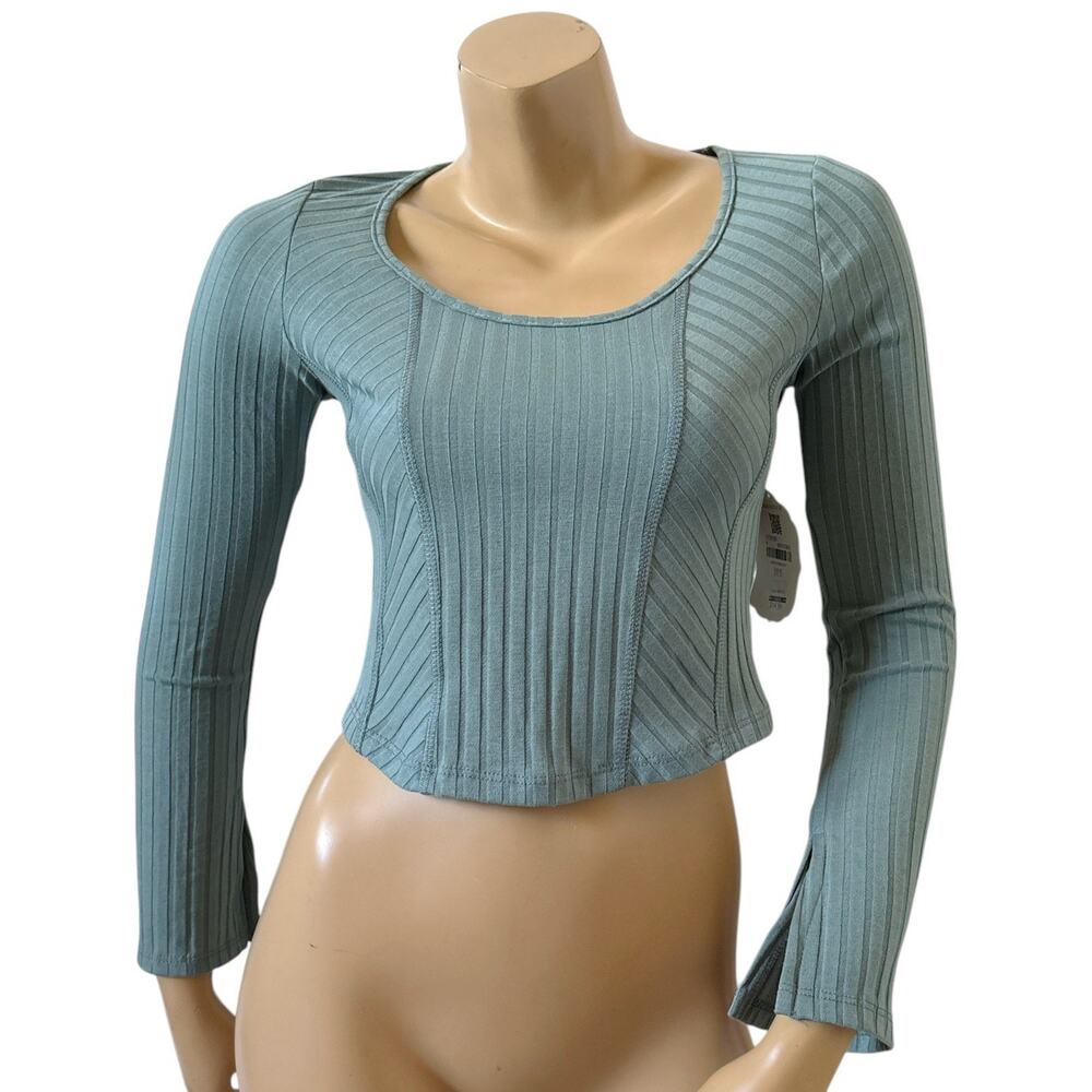 Altar'd State Teal Ribbed Long Sleeve Crop Top NWT Size Medium